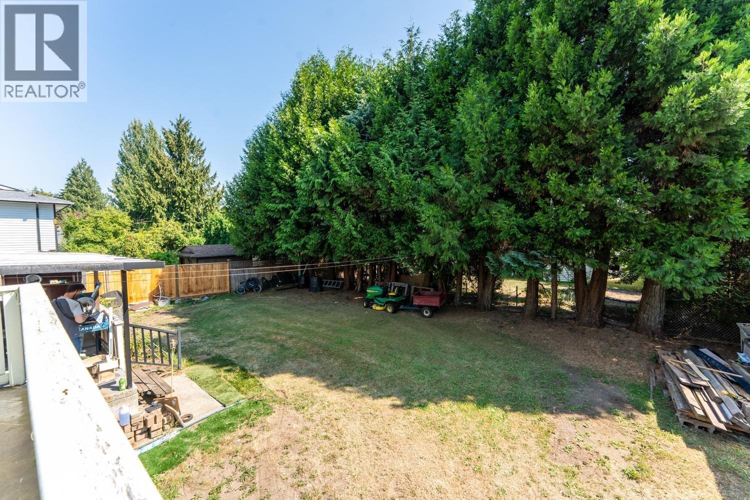 2246 Austin Avenue Property Photo 16