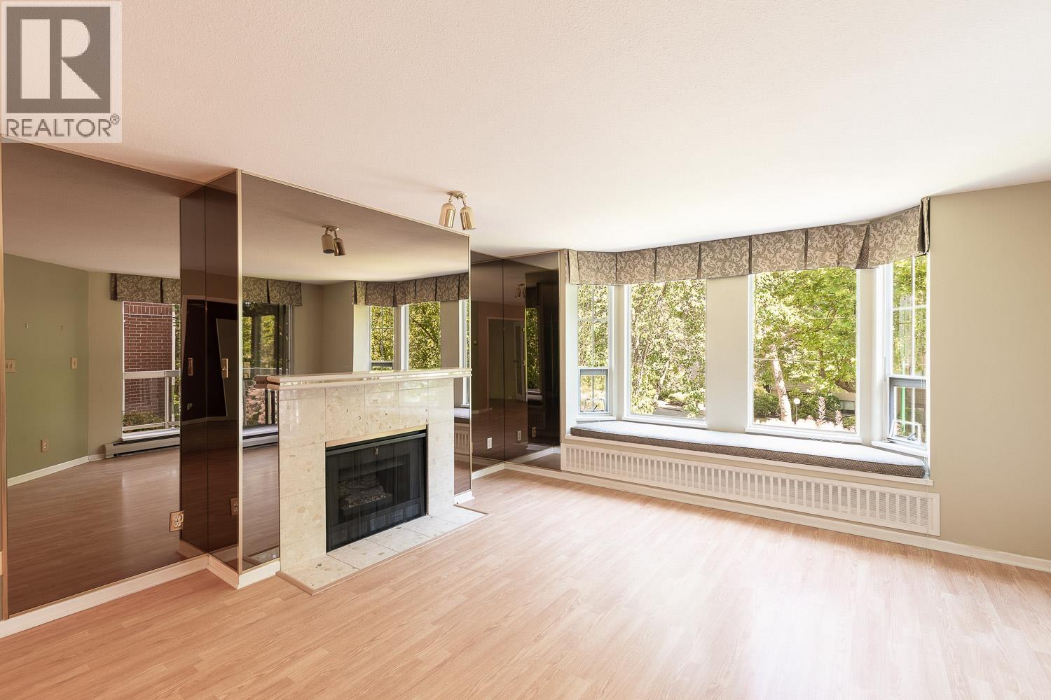 208 1695 Augusta Avenue Property Photo 7
