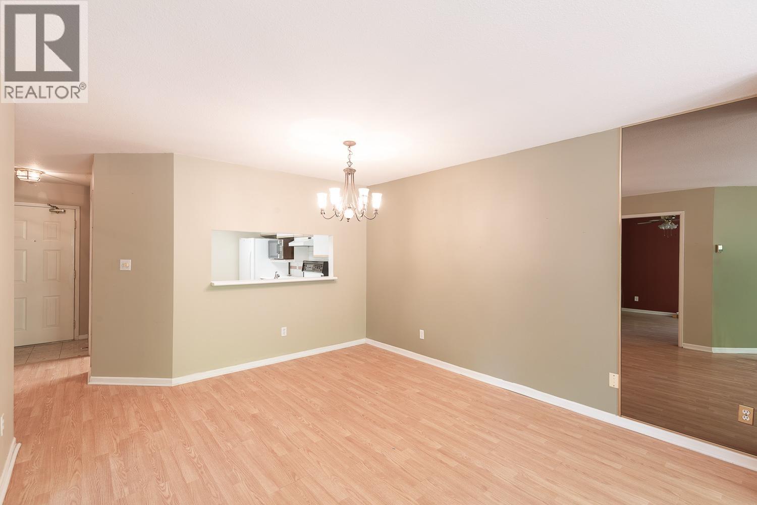208 1695 Augusta Avenue Property Photo 9