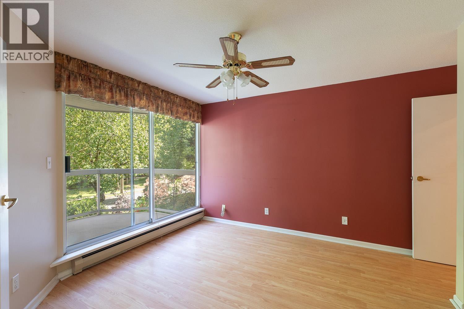 208 1695 Augusta Avenue Property Photo 14