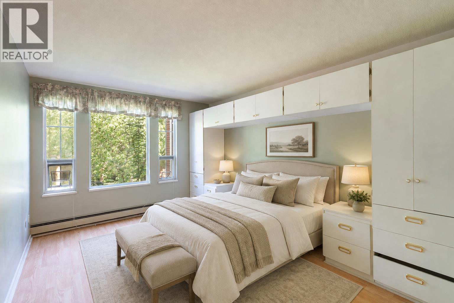 208 1695 Augusta Avenue Property Photo 19