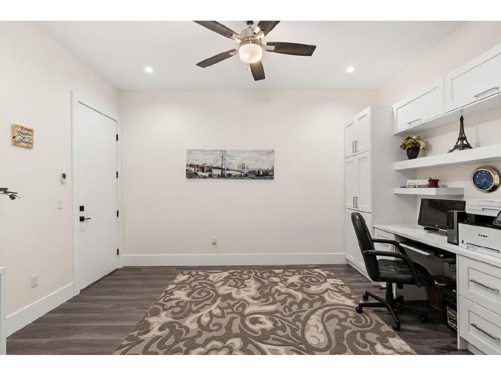 22998 74 Avenue Property Photo 15