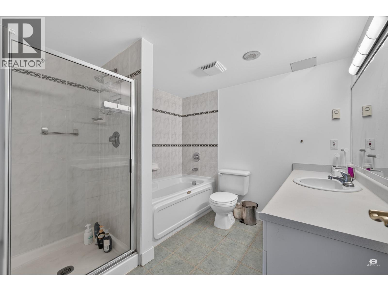 109 5860 Dover Crescent Property Photo 13