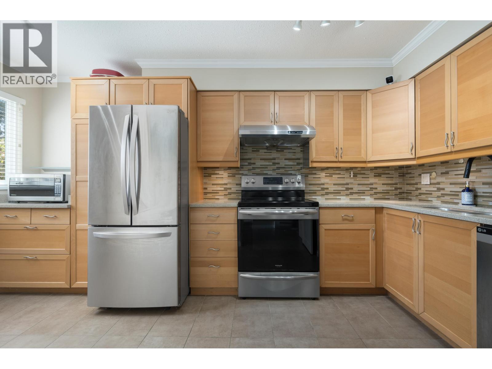 34 6100 Tiffany Boulevard Property Photo 1