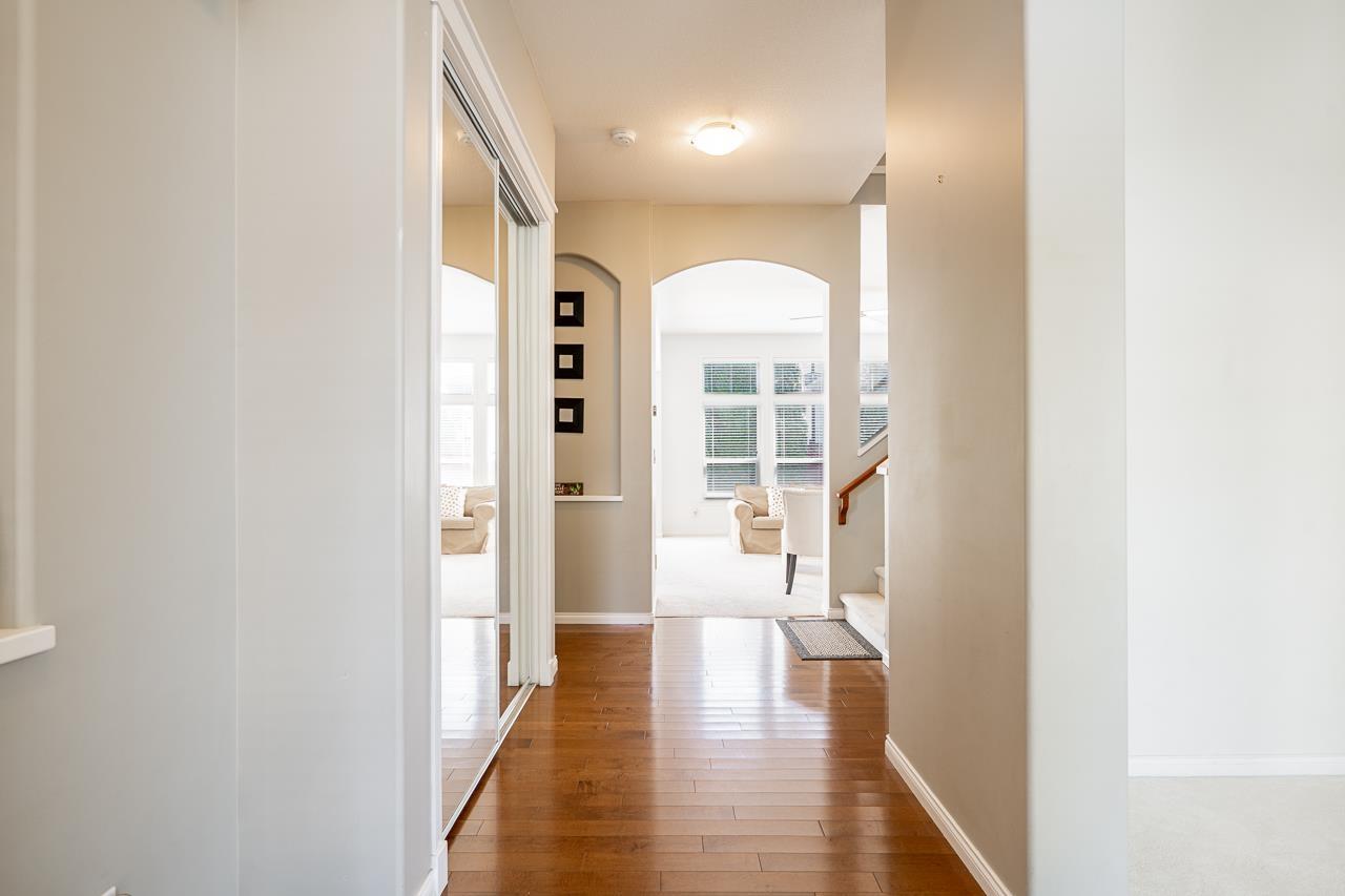14722 59 Avenue Property Photo 3