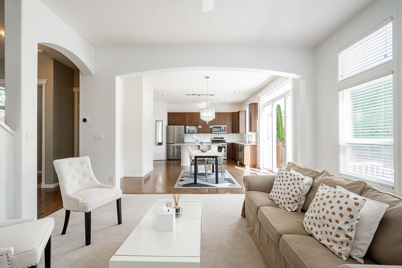 14722 59 Avenue Property Photo 6