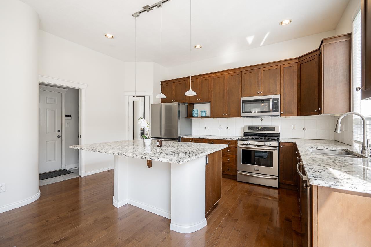 14722 59 Avenue Property Photo 10