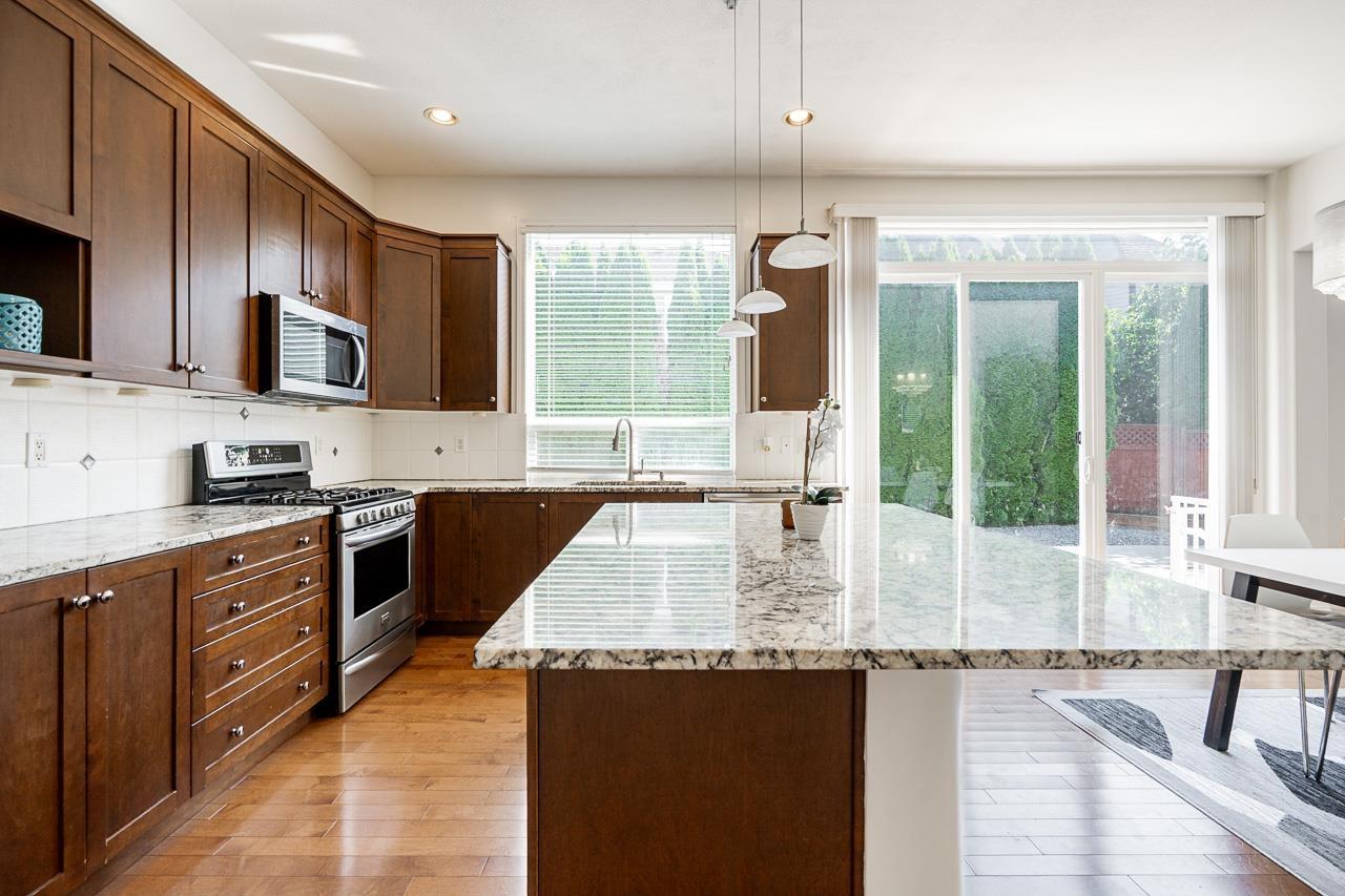 14722 59 Avenue Property Photo 11