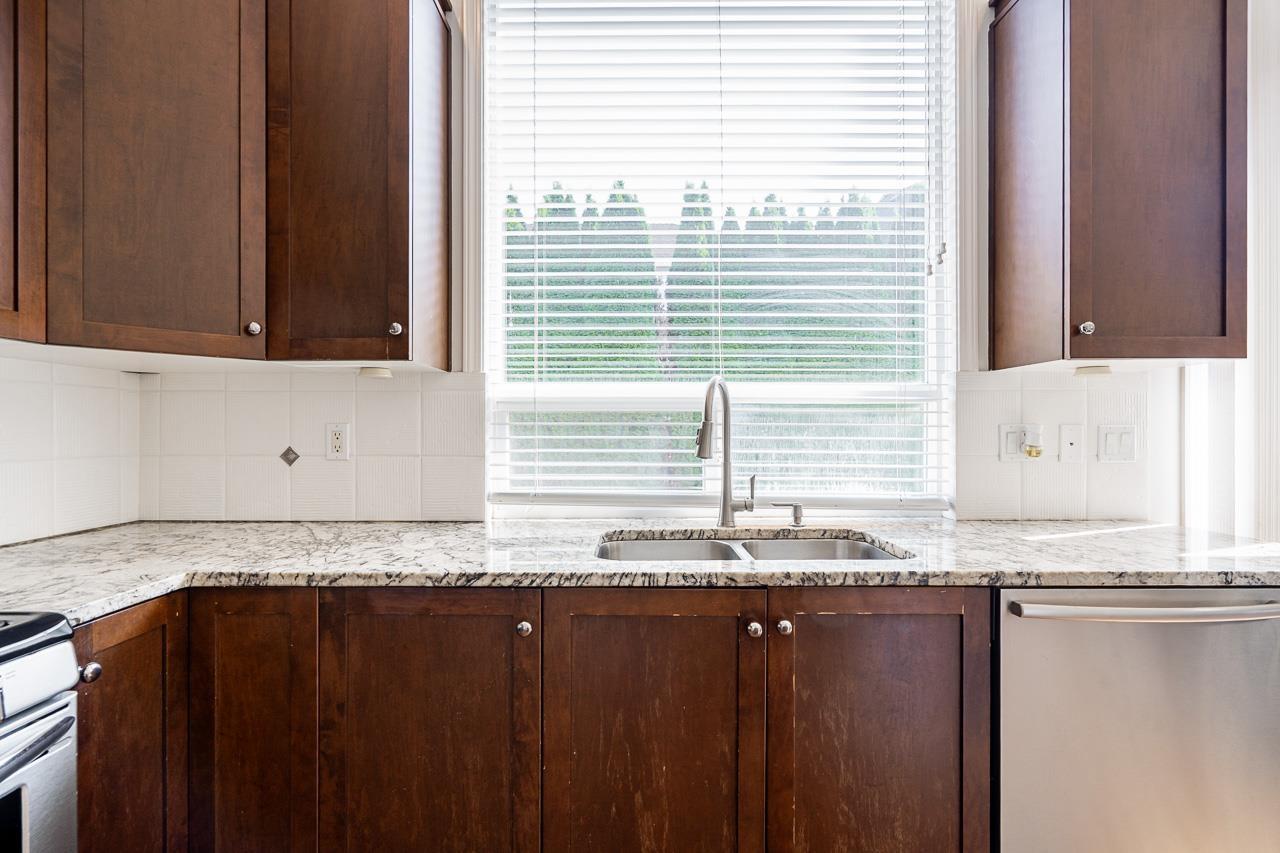 14722 59 Avenue Property Photo 12