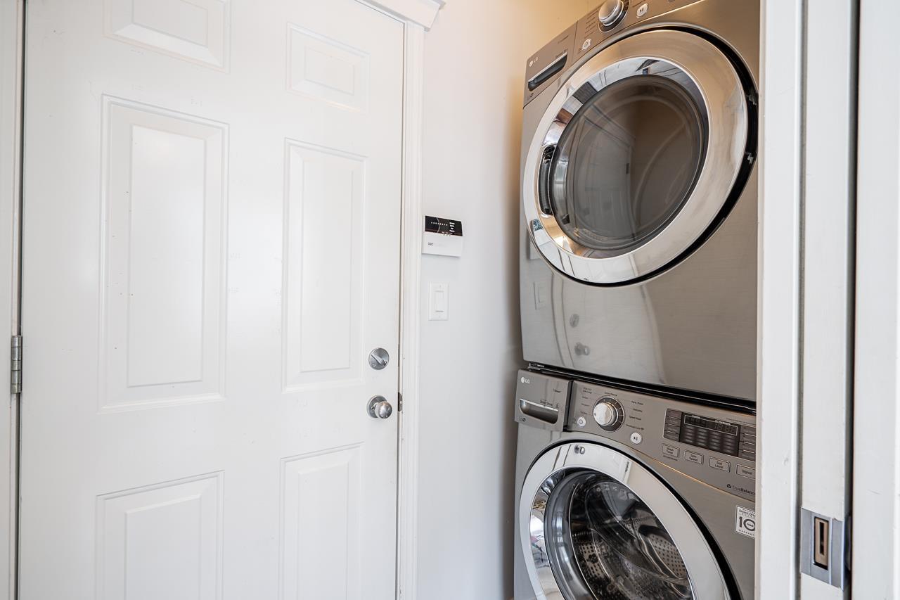 14722 59 Avenue Property Photo 14