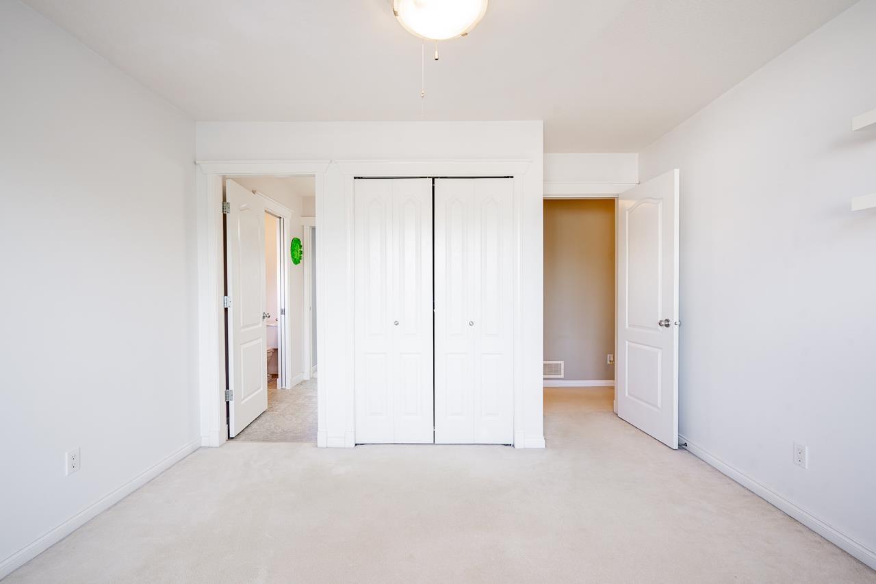 14722 59 Avenue Property Photo 24