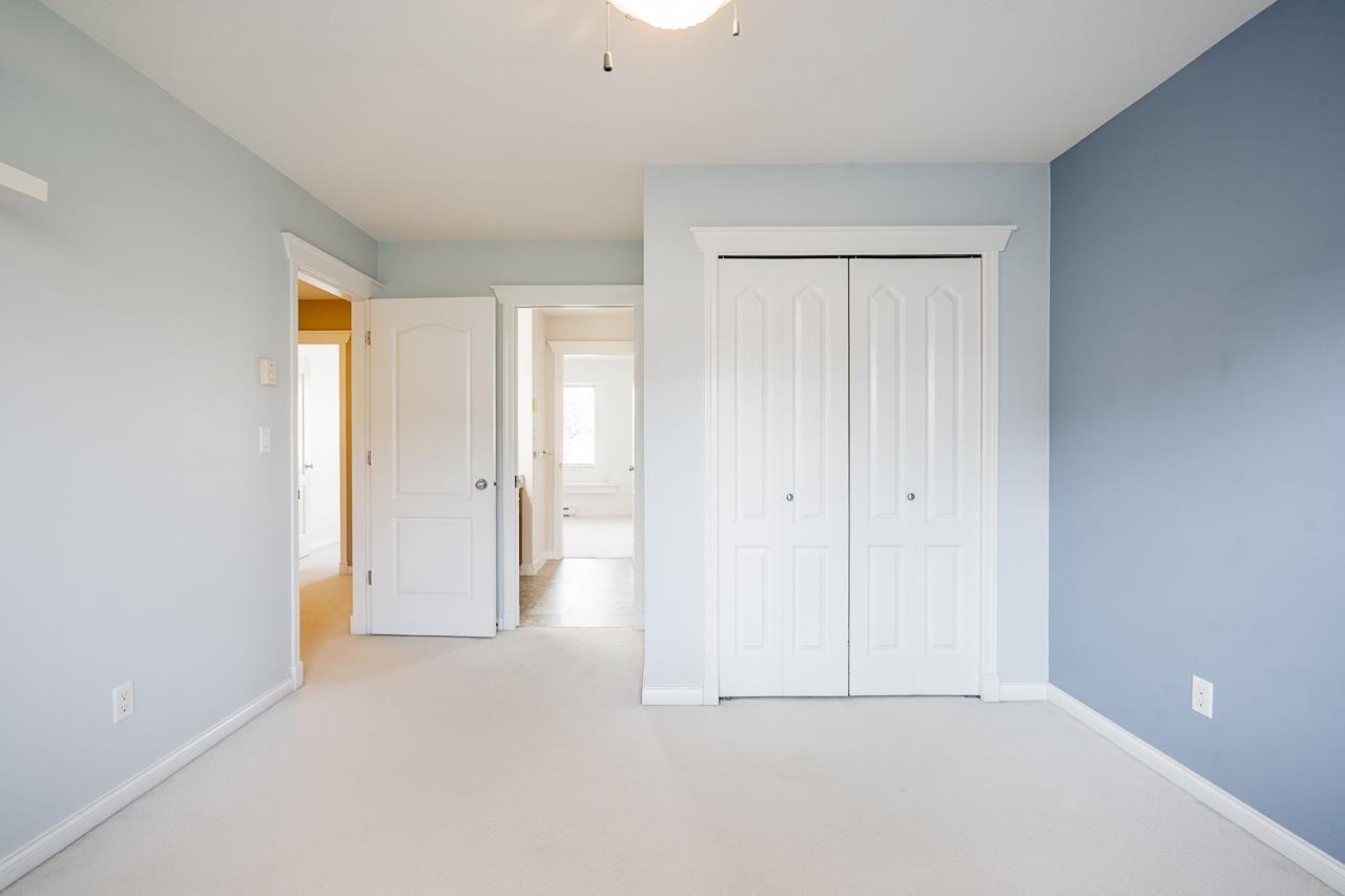 14722 59 Avenue Property Photo 28