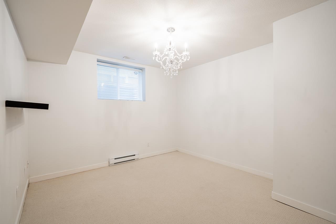 14722 59 Avenue Property Photo 30