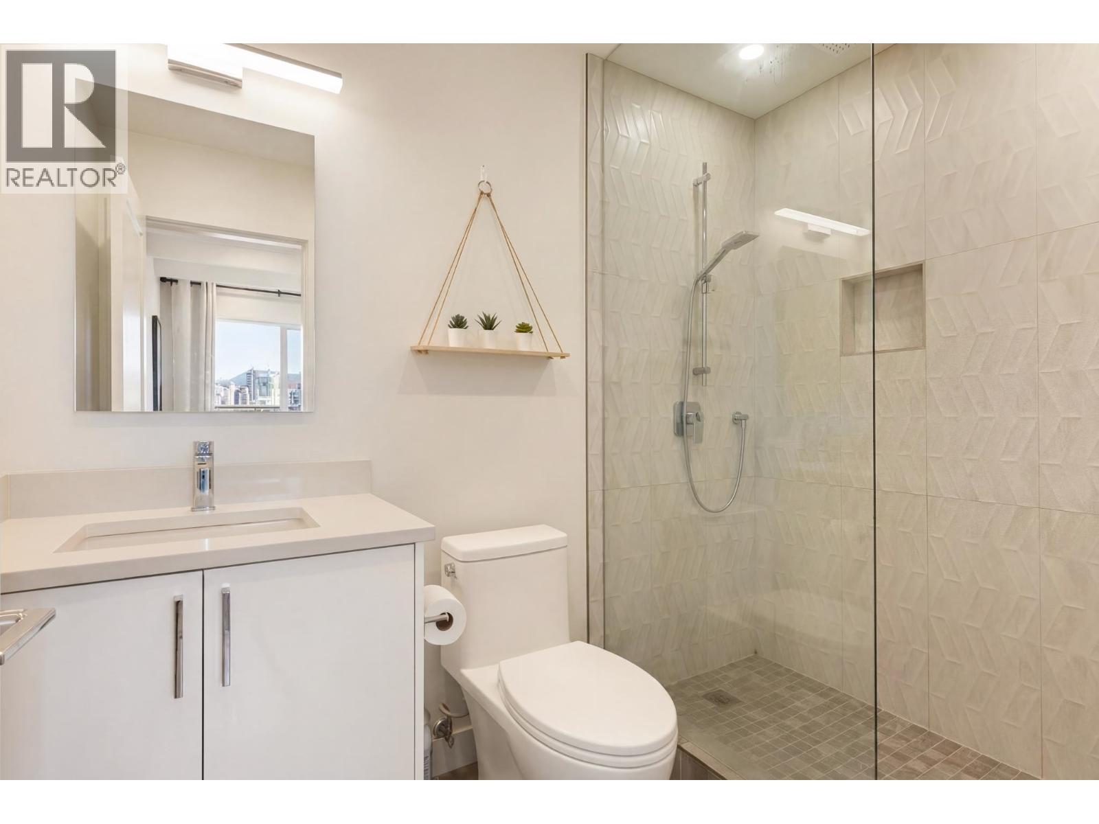 11 1214 W 7th Avenue Property Photo 21