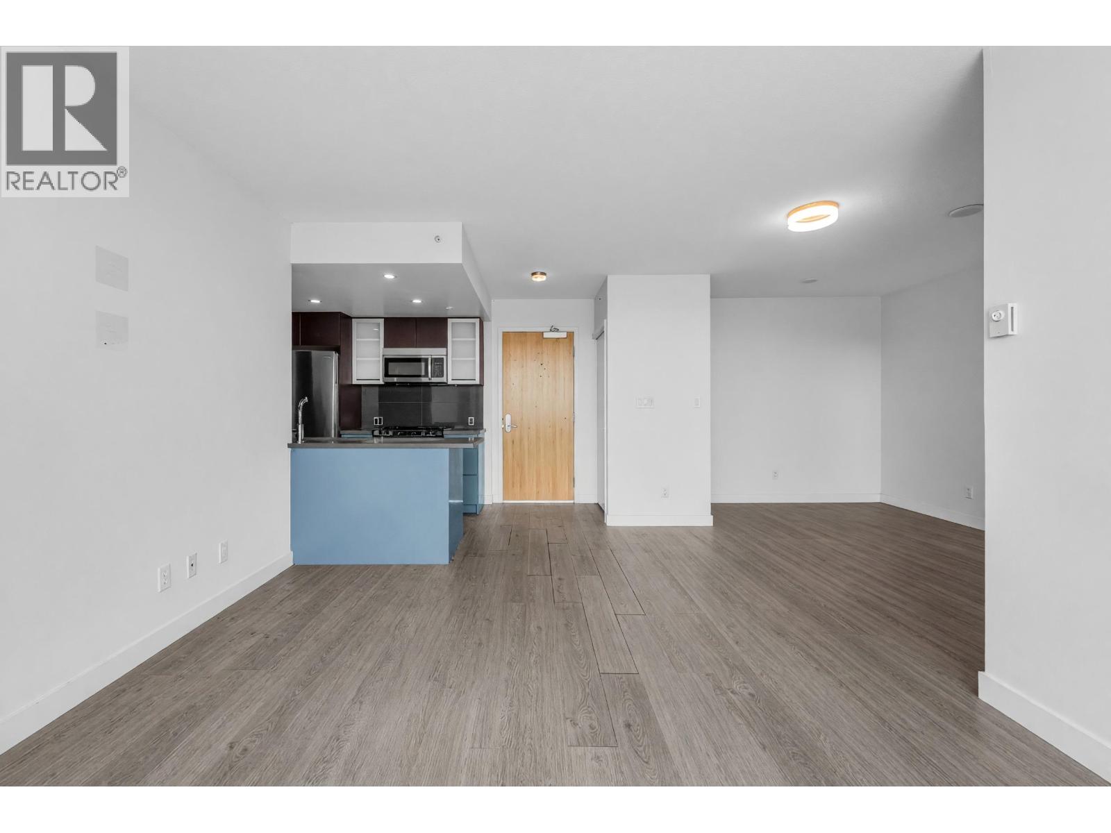 607 7080 No. 3 Road Property Photo 13