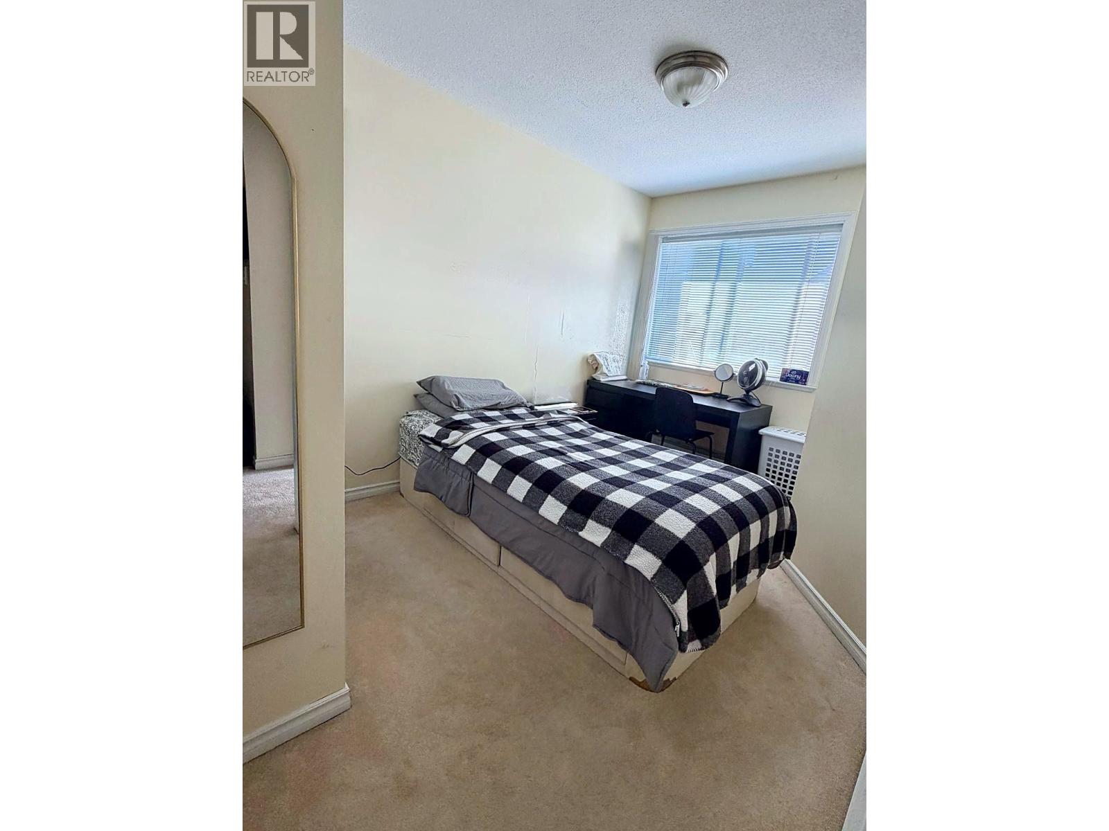 7 8080 Bennett Road Property Photo 11