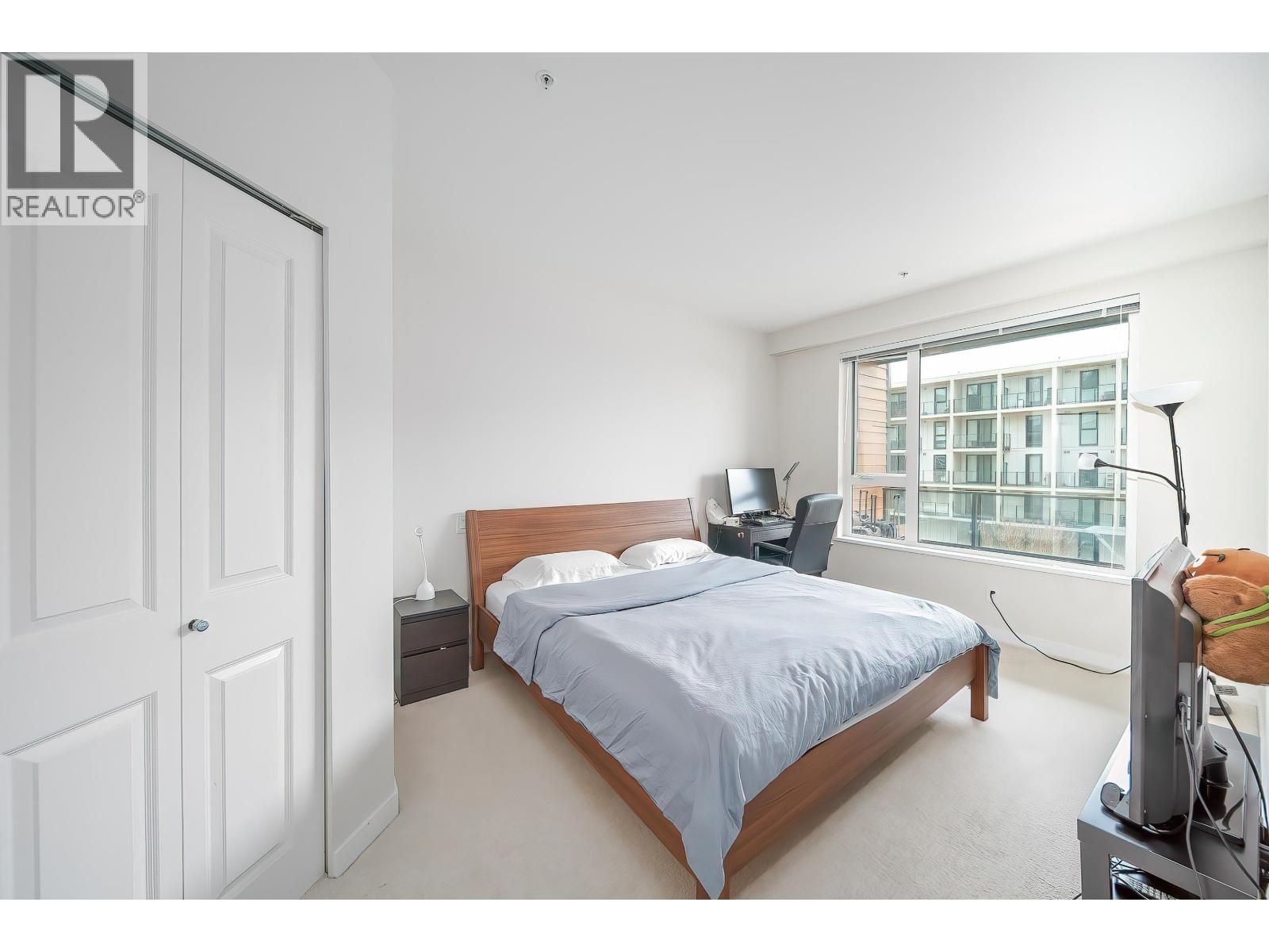 310 9877 University Crescent Property Photo 9