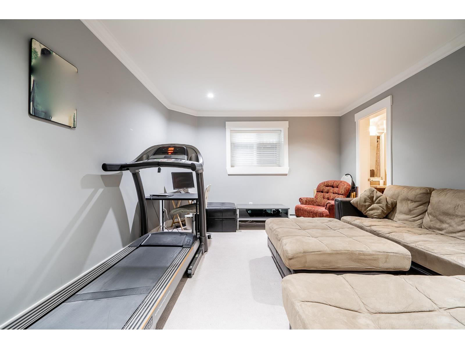 6801 206 Street Property Photo 22