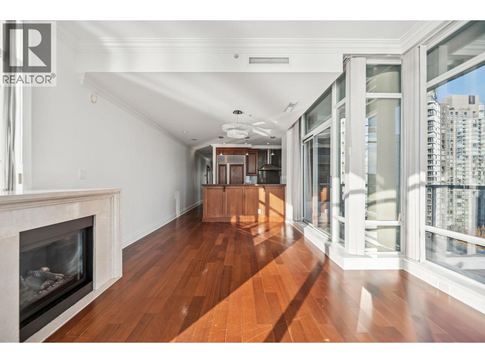 1903 1515 Homer Mews Property Photo 8