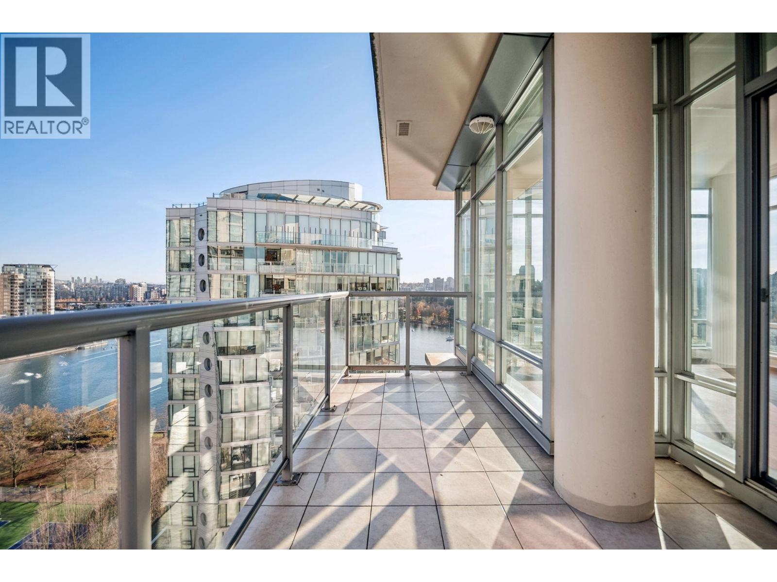 1903 1515 Homer Mews Property Photo 23