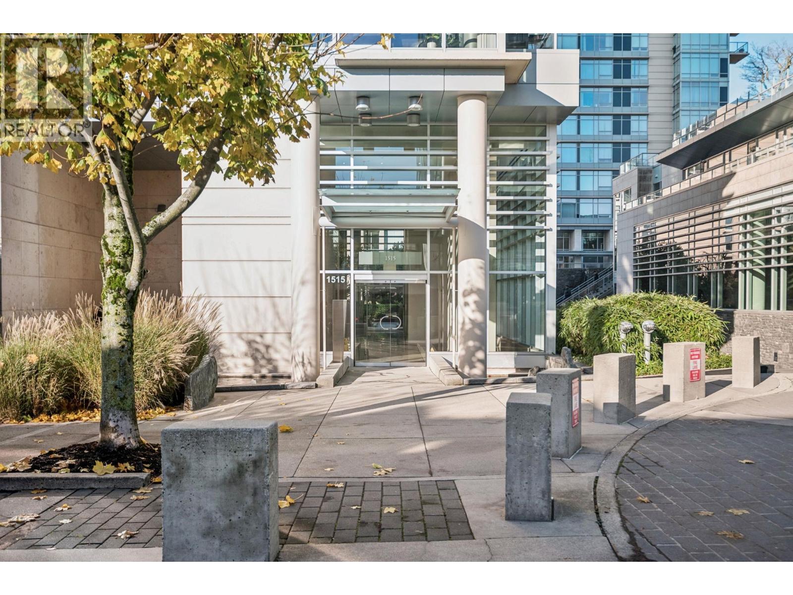 1903 1515 Homer Mews Property Photo 33