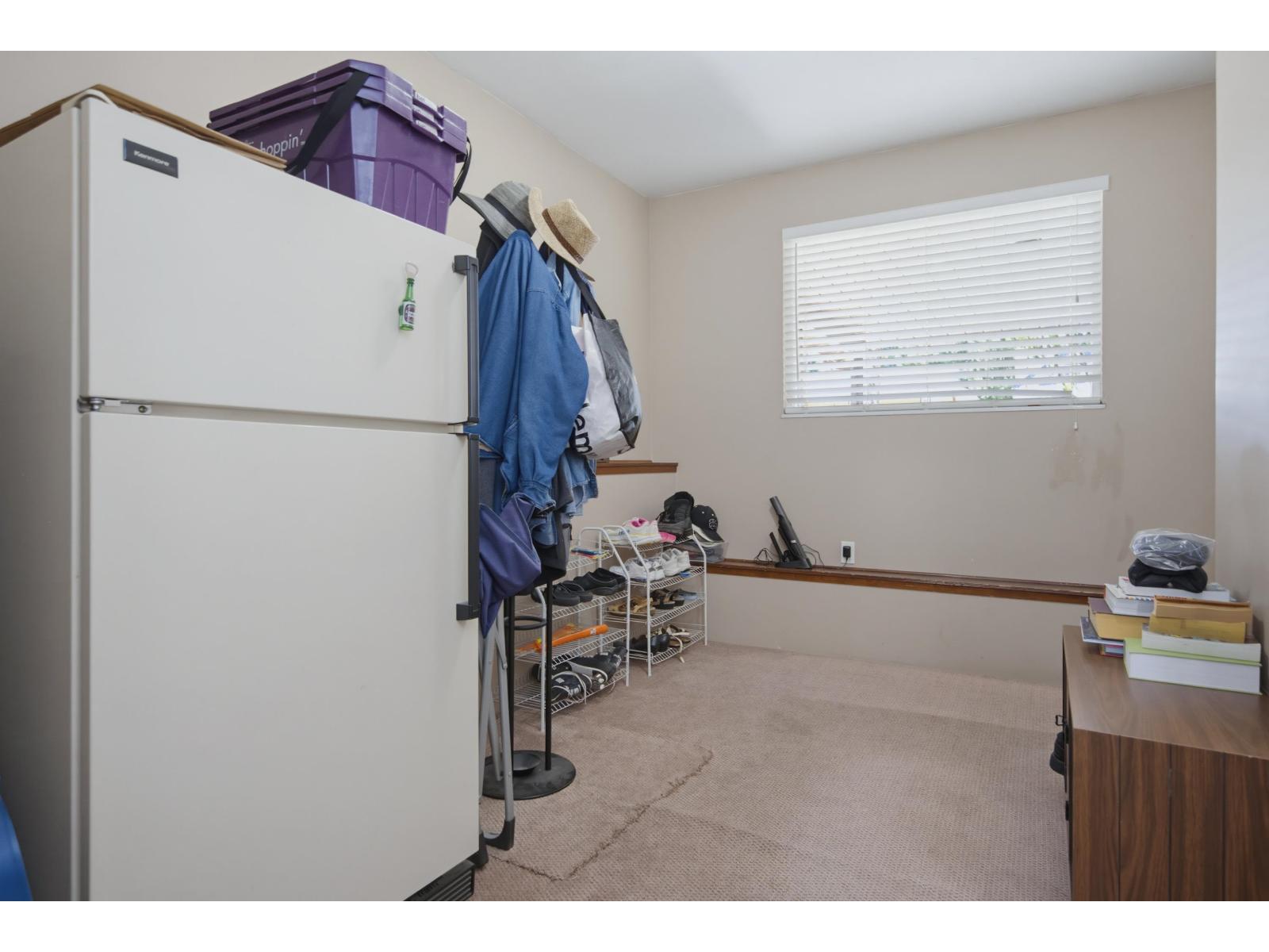 7340 Todd Crescent Property Photo 25