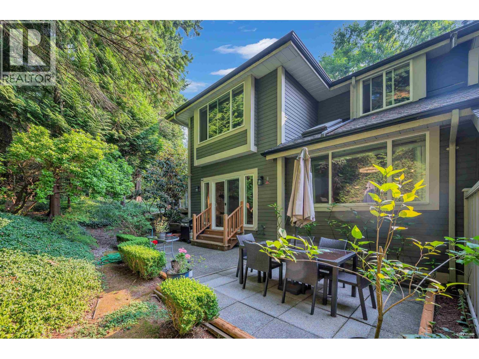 9 181 Ravine Drive Property Photo 1