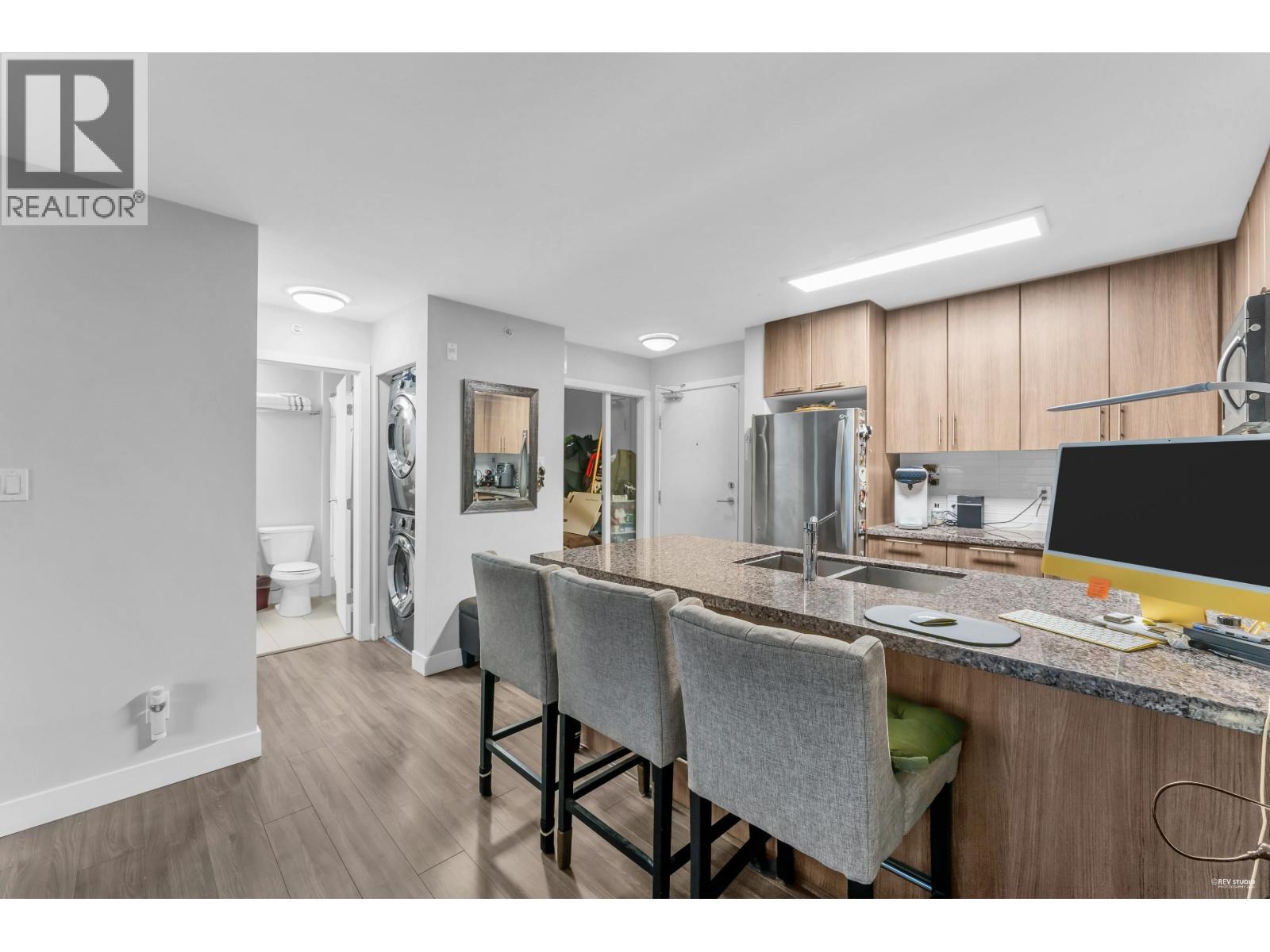 409 12075 Edge Street Property Photo 2