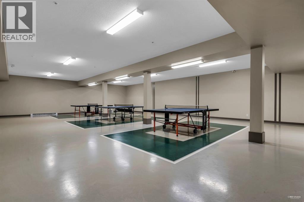 1902 3096 Windsor Gate Property Photo 19