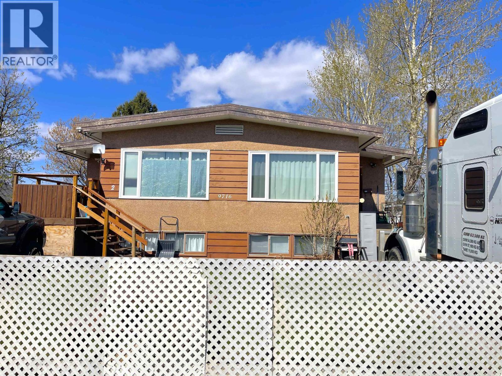 9714-9716 102 AVENUE