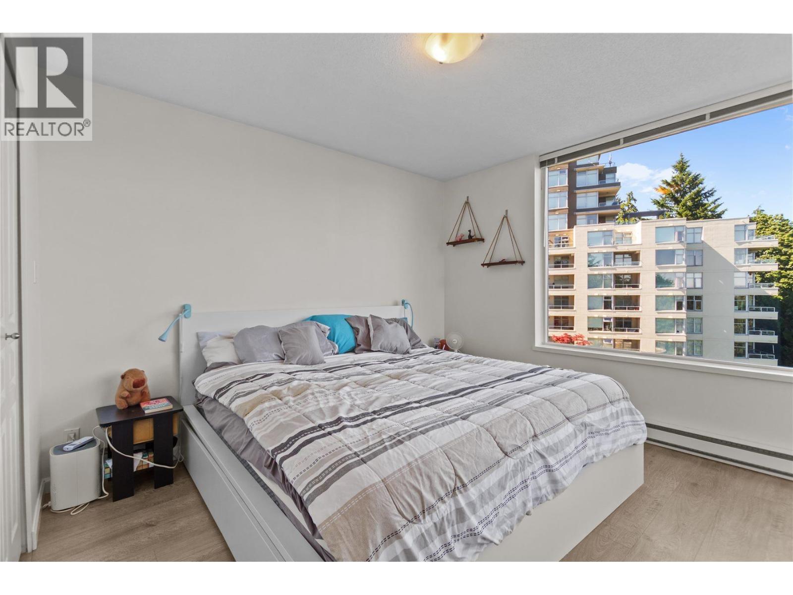 307 9298 University Crescent Property Photo 13