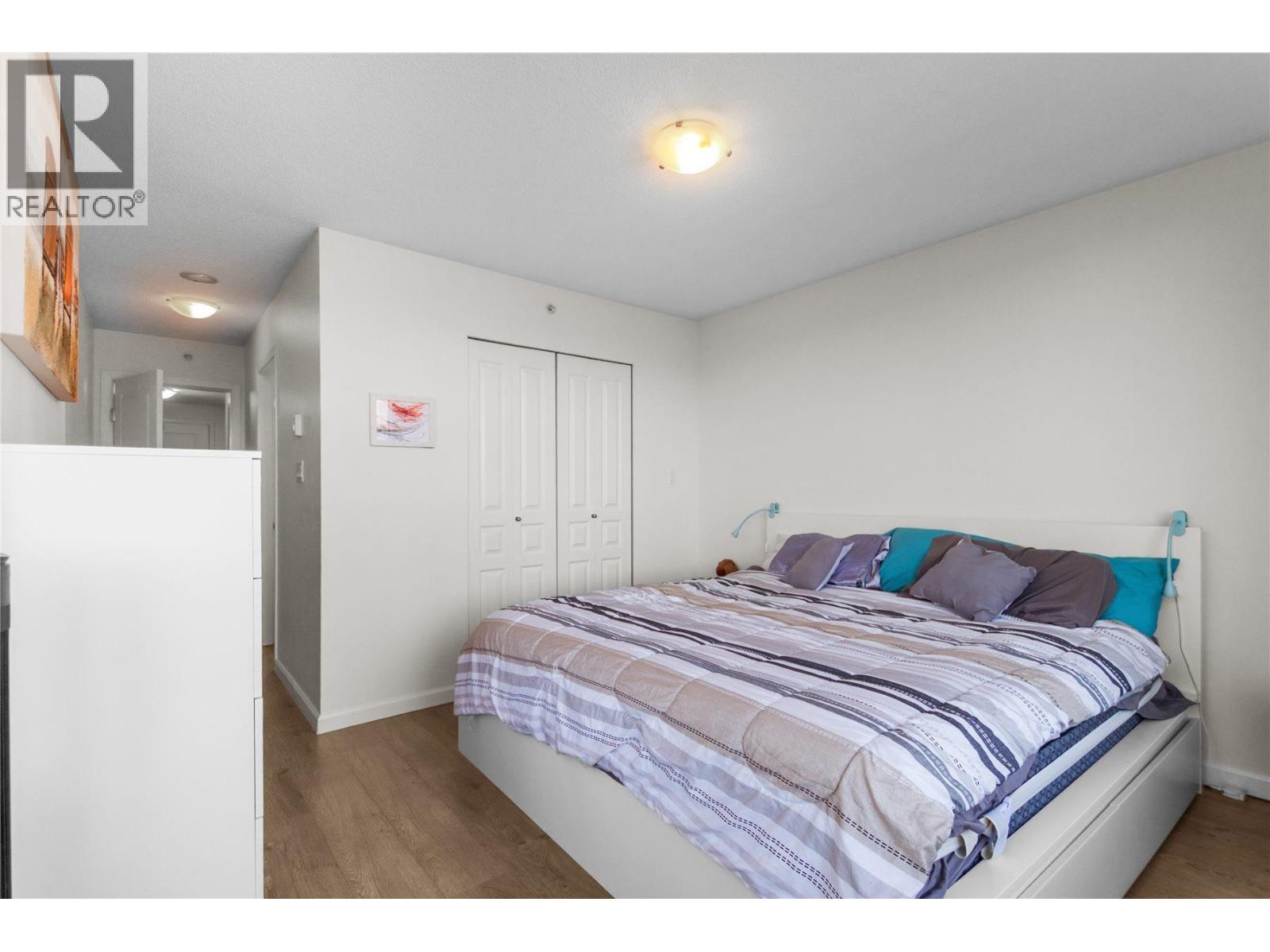 307 9298 University Crescent Property Photo 14