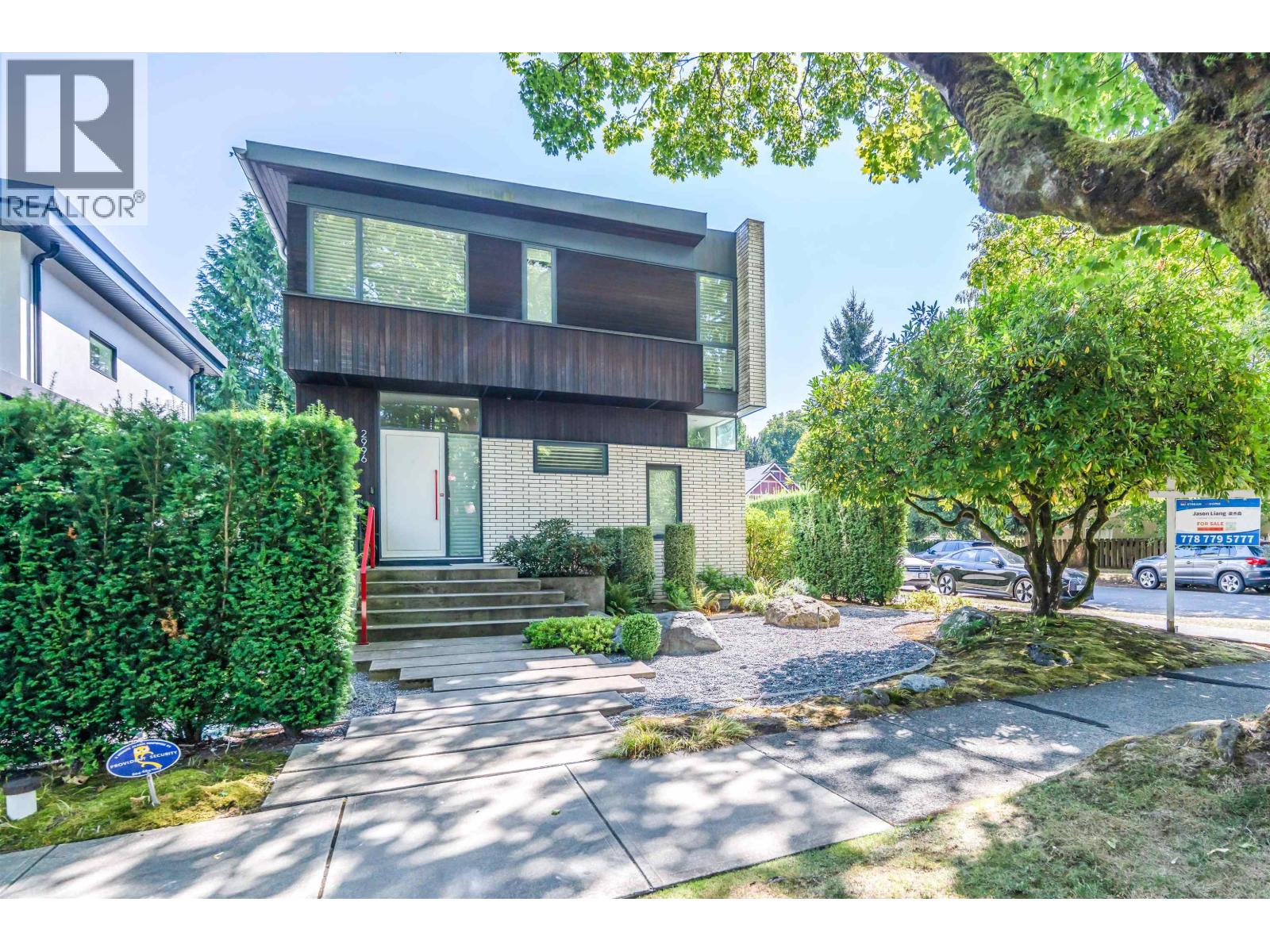 2996 W 11th Avenue Property Photo 1