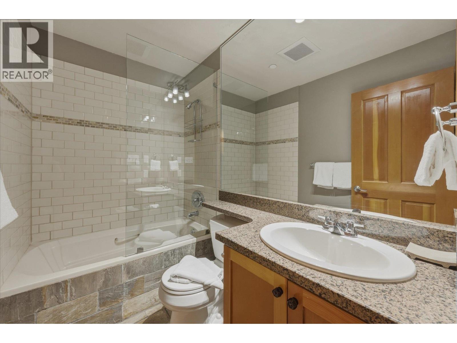 302 4749 Spearhead Drive Property Photo 11