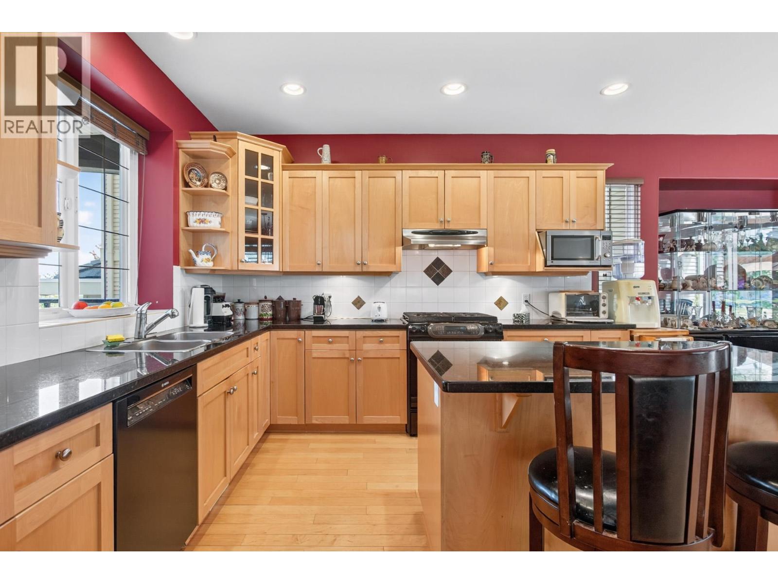 1708 Paddock Drive Property Photo 14
