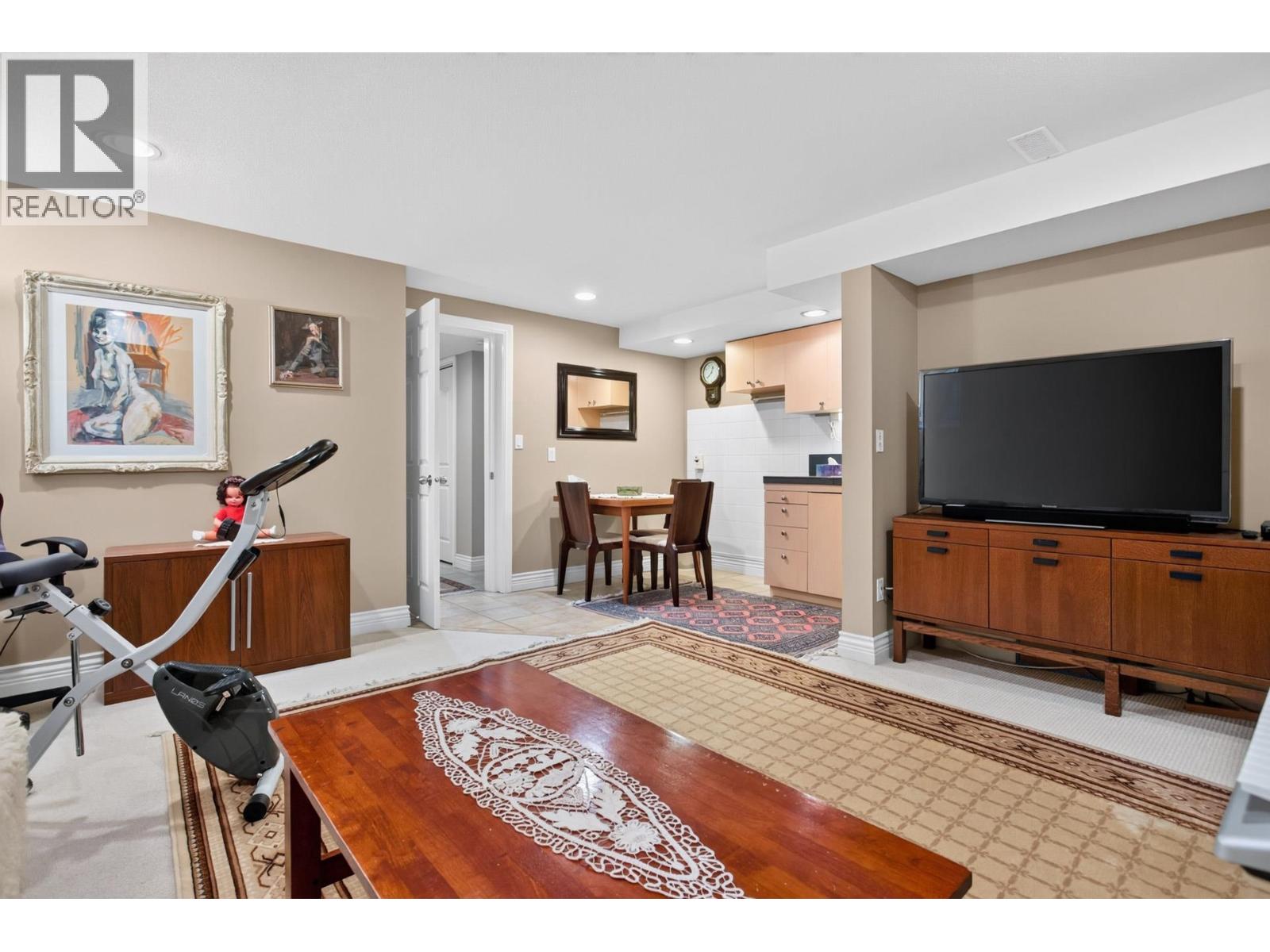 1708 Paddock Drive Property Photo 38