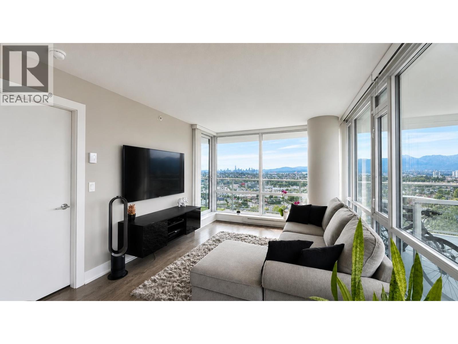 3101 4189 Halifax Street Property Photo 12