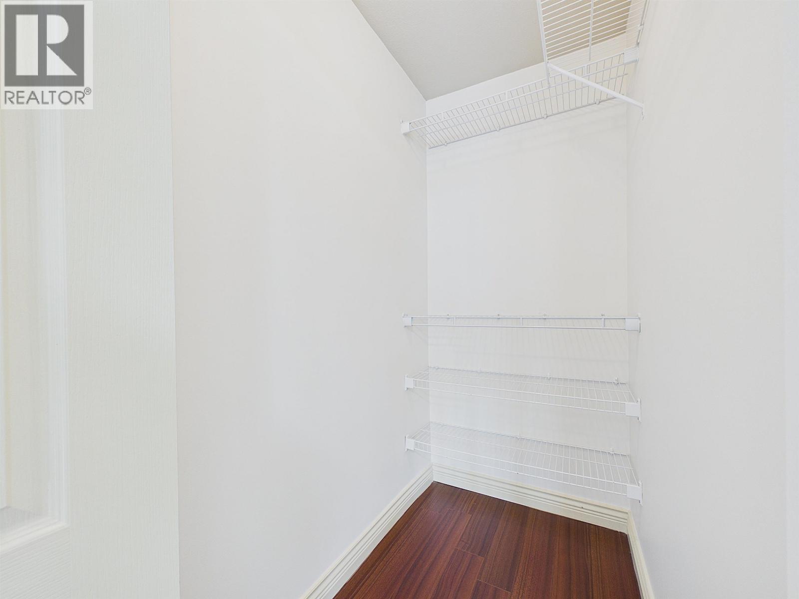 7010 Griffiths Avenue Property Photo 14