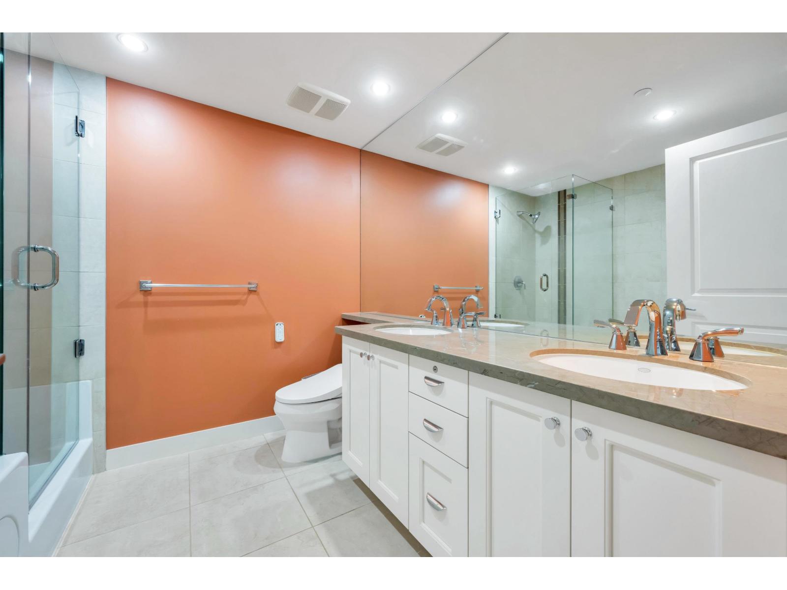 504 14824 North Bluff Road Property Photo 15