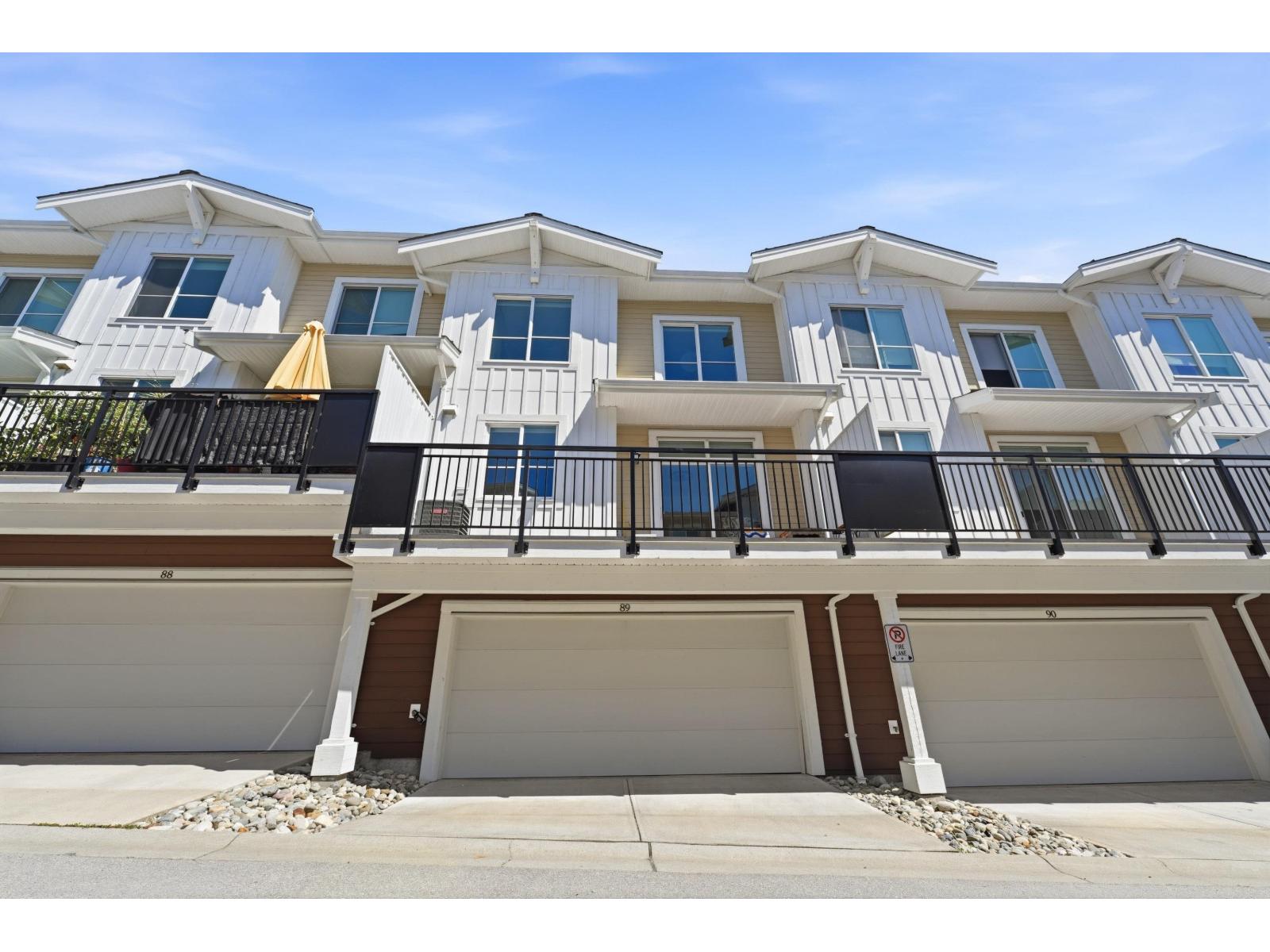 89 16561 17a Street Property Photo 27