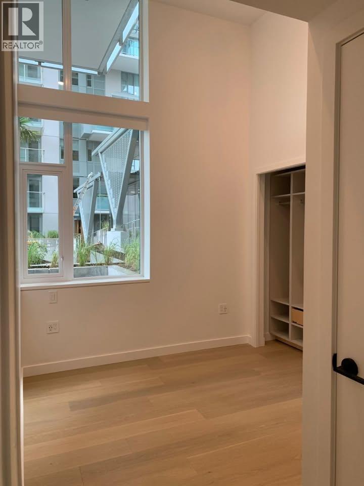 506 1365 Davie Street Property Photo 8