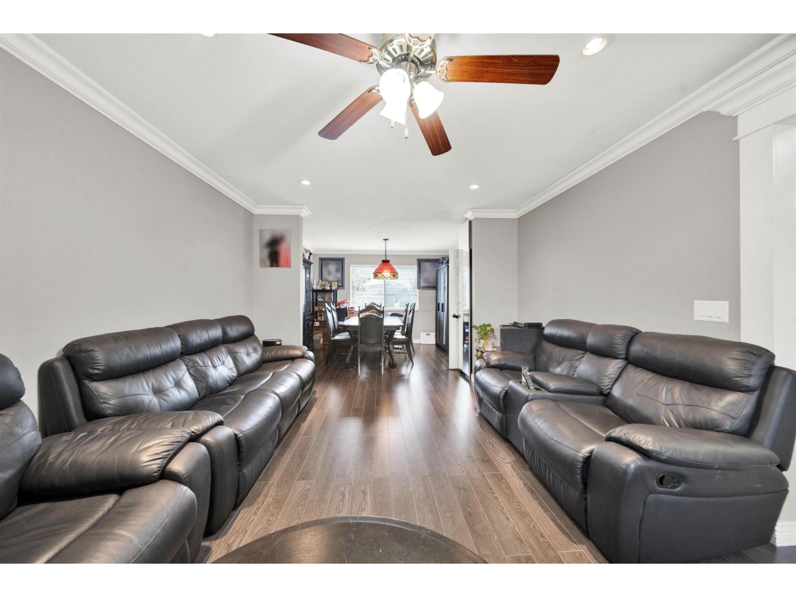 7478 123 Street Property Photo 7
