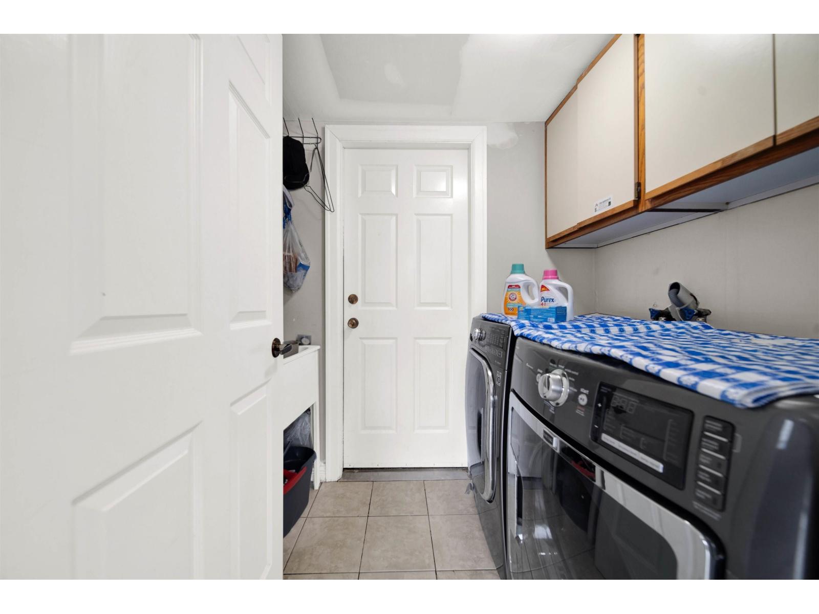 7478 123 Street Property Photo 27