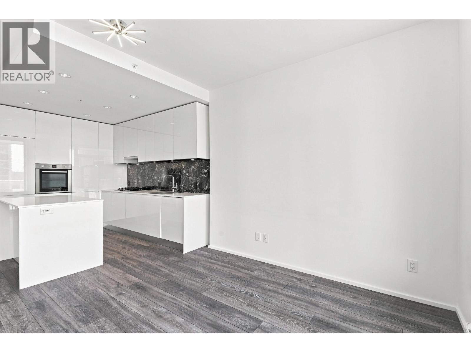 904 4650 Brentwood Boulevard Property Photo 15