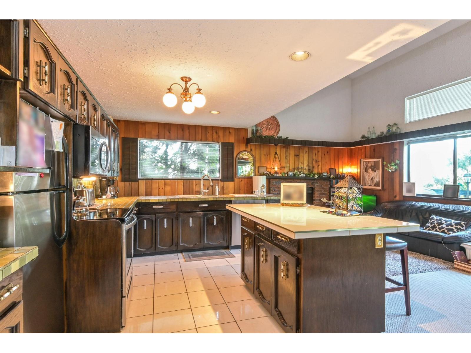 2704 St. Moritz Way Property Photo 15