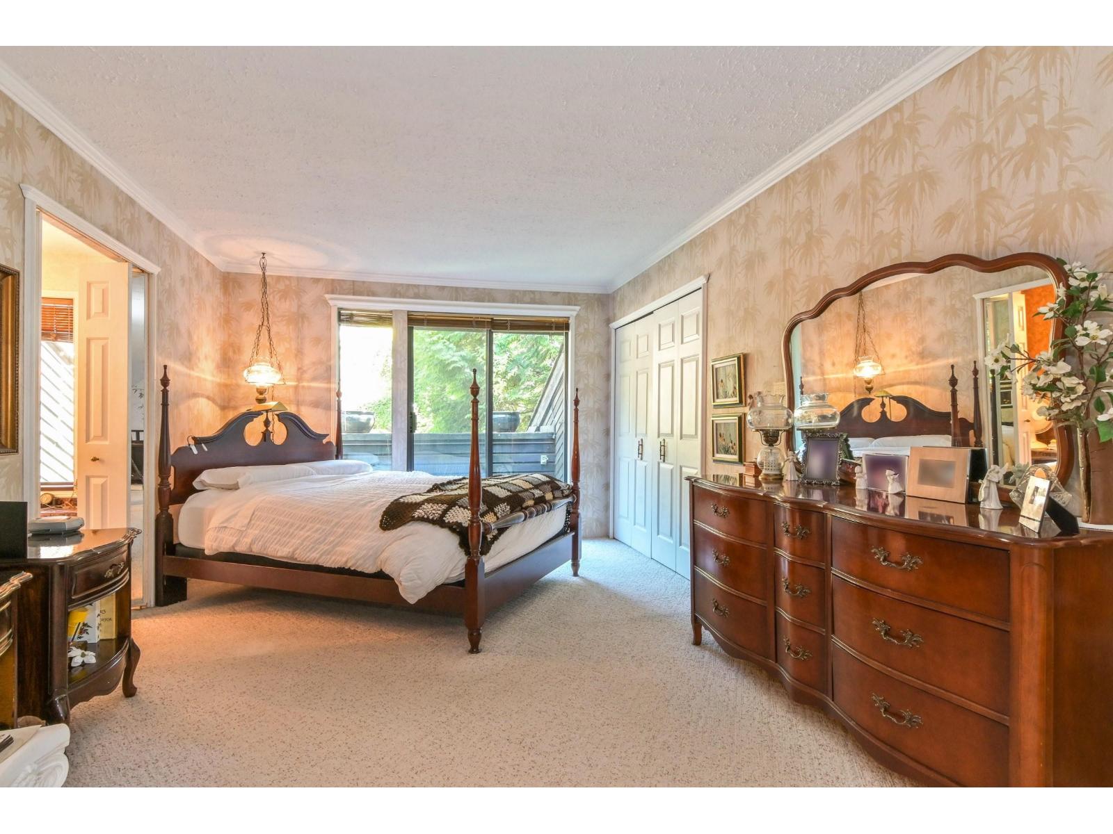 2704 St. Moritz Way Property Photo 18