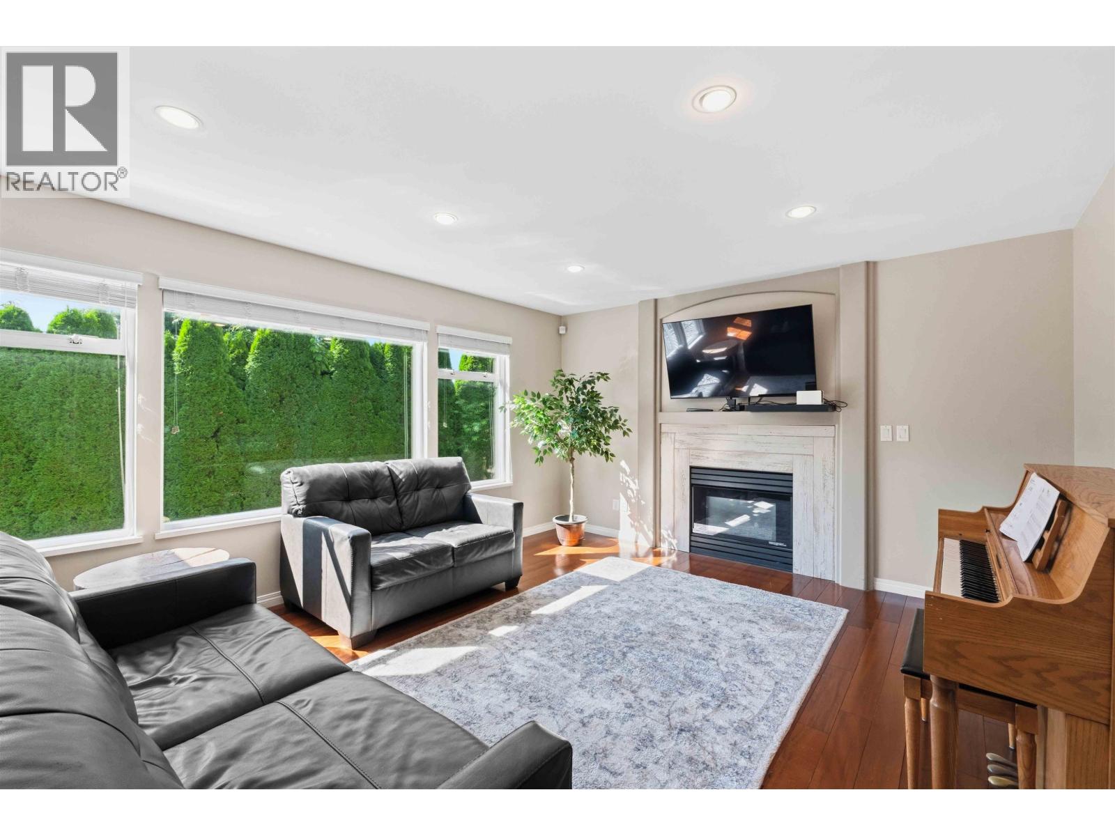 23500 109 Avenue Property Photo 13