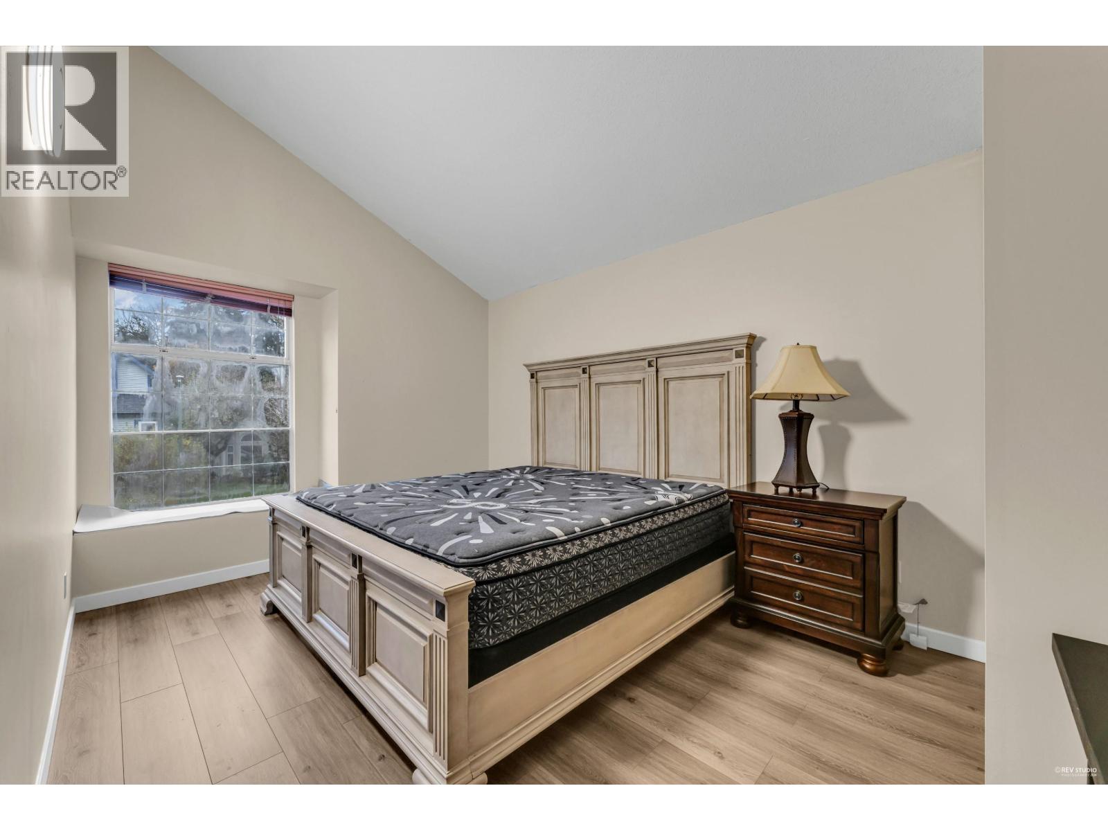 2986 Delahaye Drive Property Photo 16
