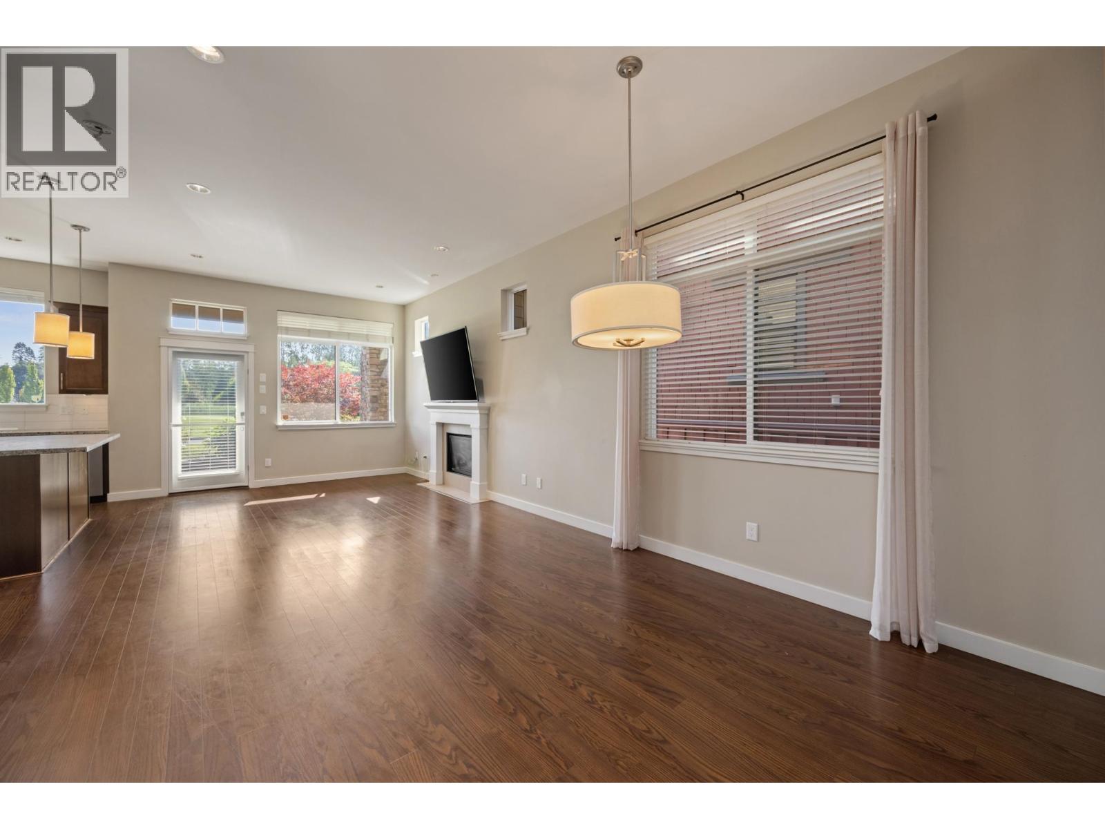 5116 Cedar Springs Drive Property Photo 6