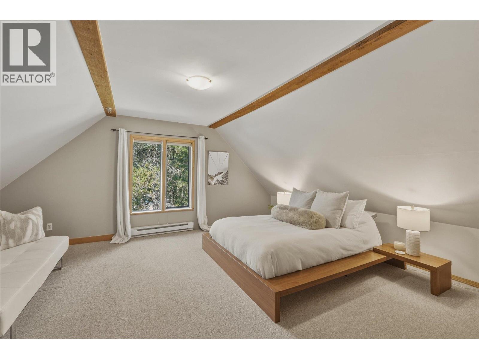5 Garibaldi Drive Property Photo 16